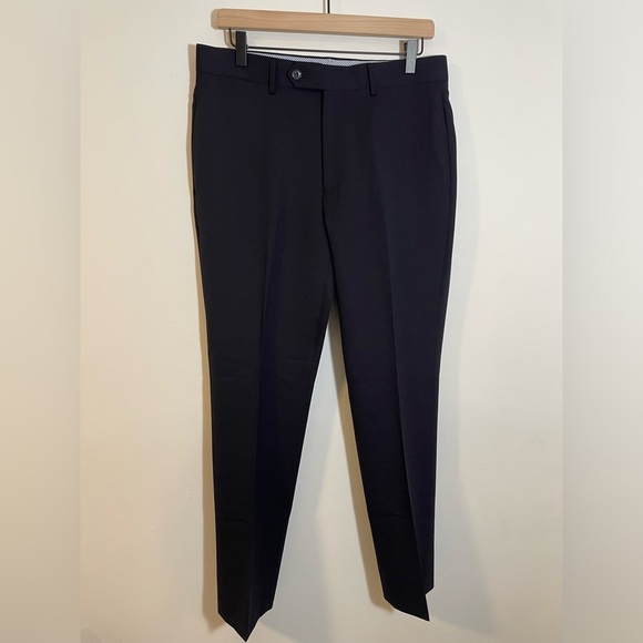 Tommy Hilfiger 100% Wool Suit, Jacket Size 36R Pants Size 30R Black EUC - Picture 8 of 16